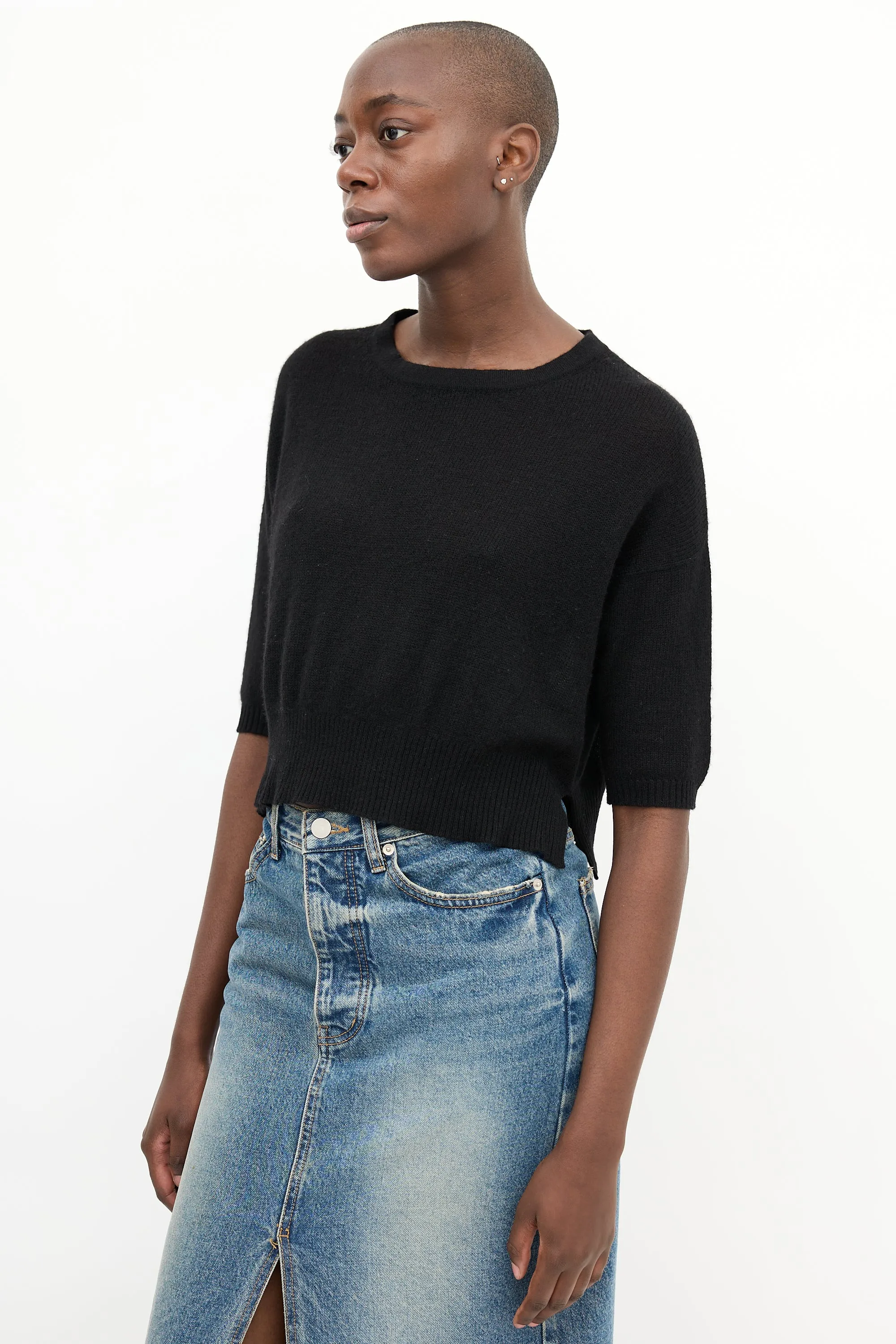 Black Half Sleeve Cropped Sweater