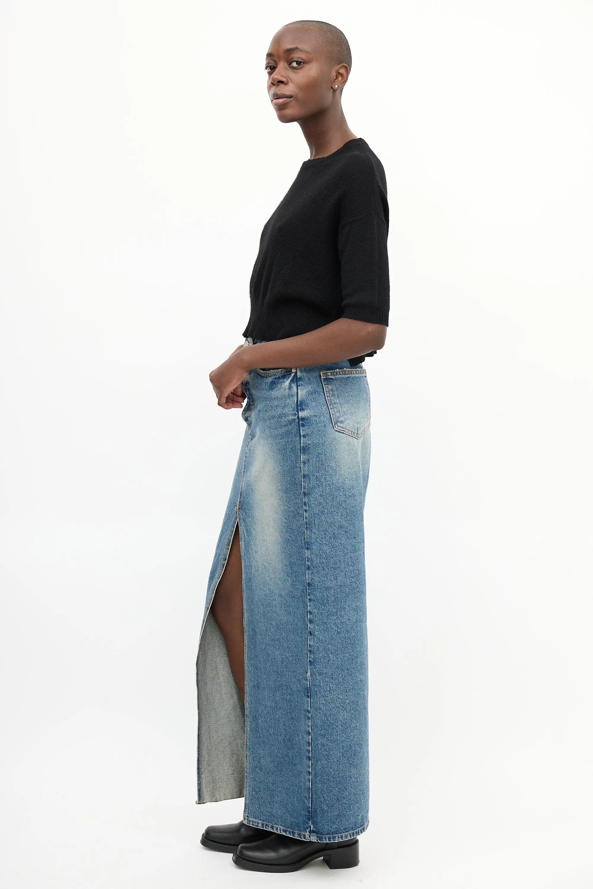 Black Half Sleeve Cropped Sweater