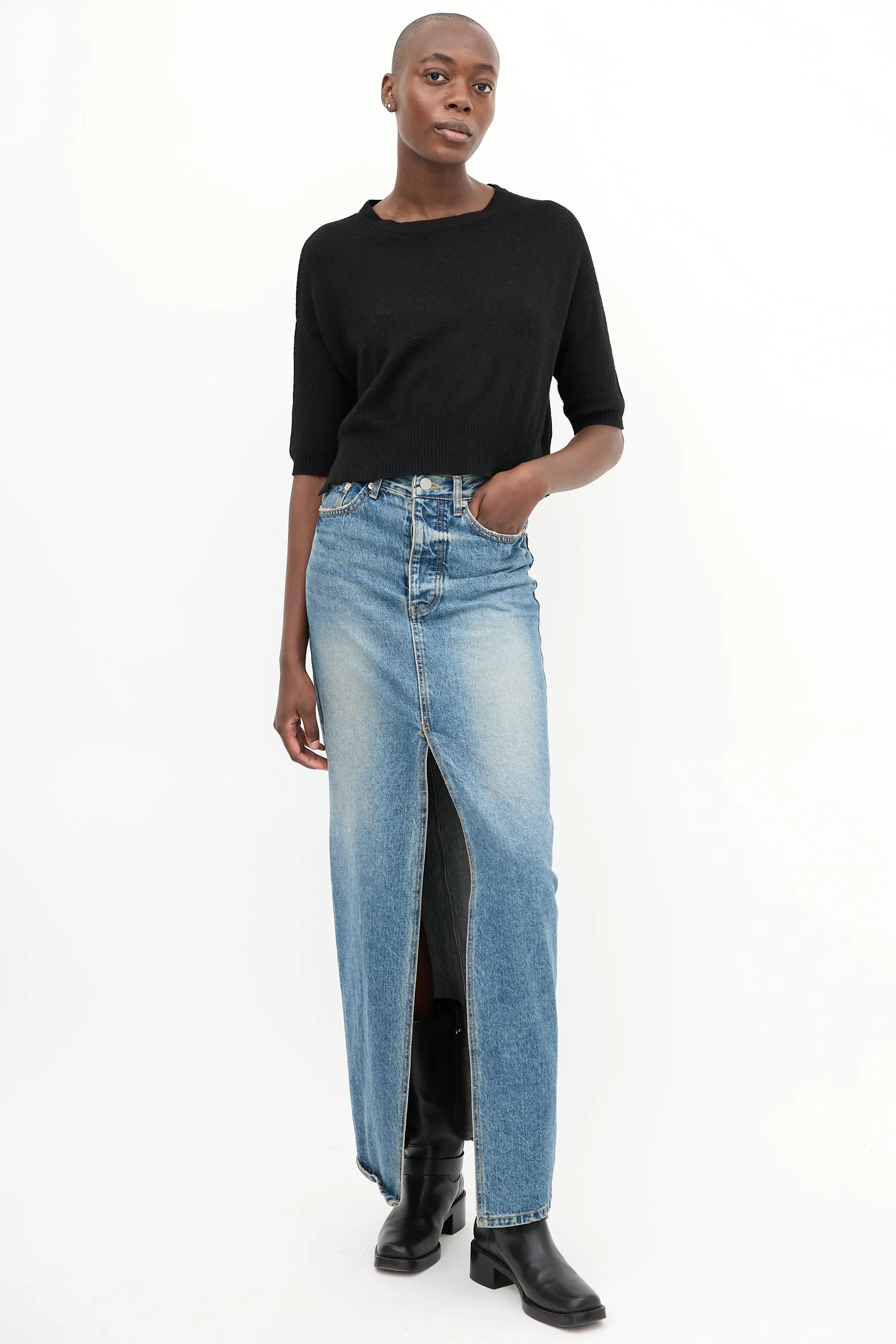 Black Half Sleeve Cropped Sweater