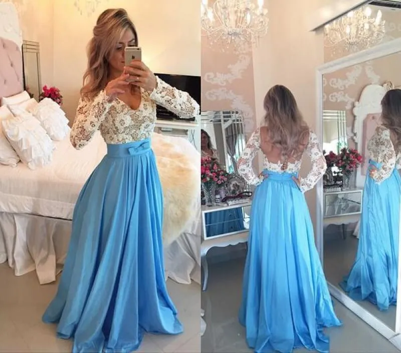 Bridelily 2019 Lace Long Sleeves Prom Dresses V Neck Sheer Open Back Beaded Evening Gowns