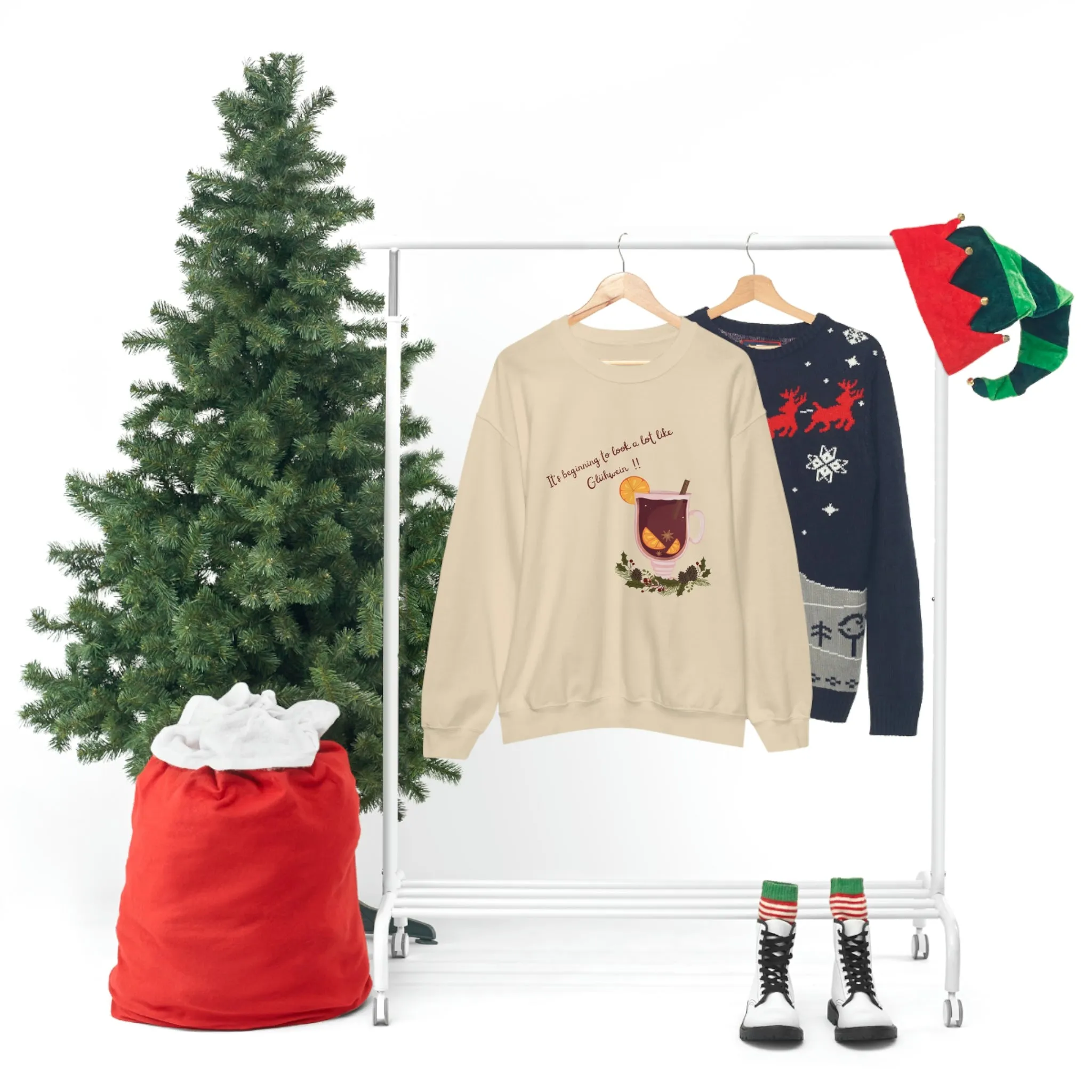 Gluhwein Unisex Heavy Blend™ Crewneck Sweatshirt