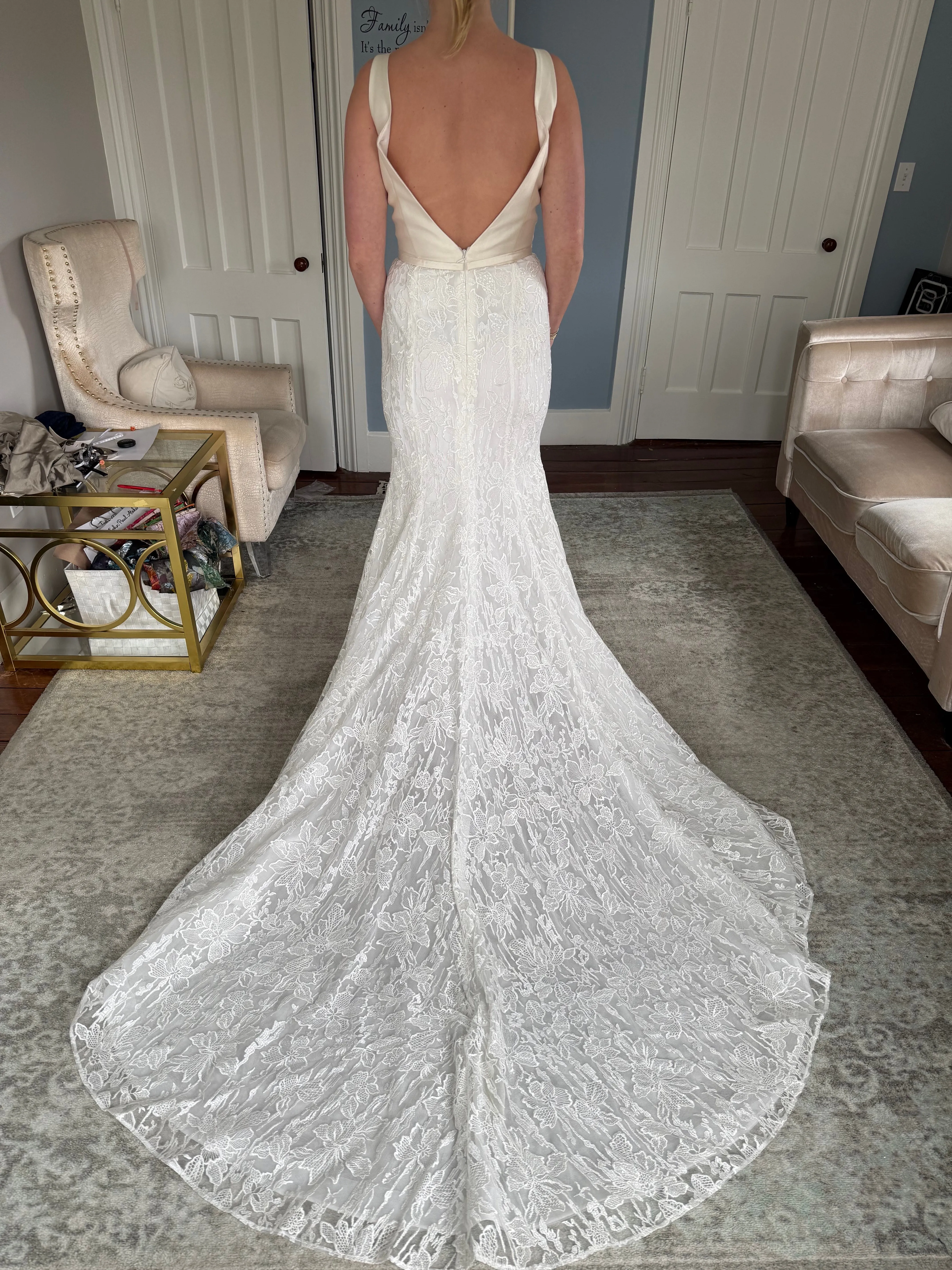 Yumi Katsura 'Kendall' Wedding Dress Sample